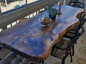 Epoksi kaplama Ahşap ceviz masa Epoksili masa