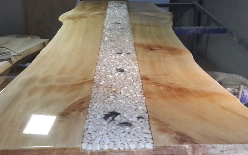 Epoksili Midye kabuklu ahşap masa