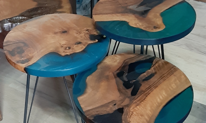 Mavi epoksili Ahşap Sehpa
